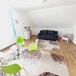 Laura Medencevel Holiday home Balatonkenese