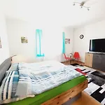 펜션 Laura Medencevel 발라톤케네세