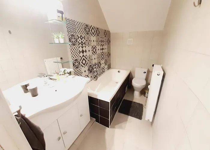 Holiday home Laura Medencevel Balatonkenese